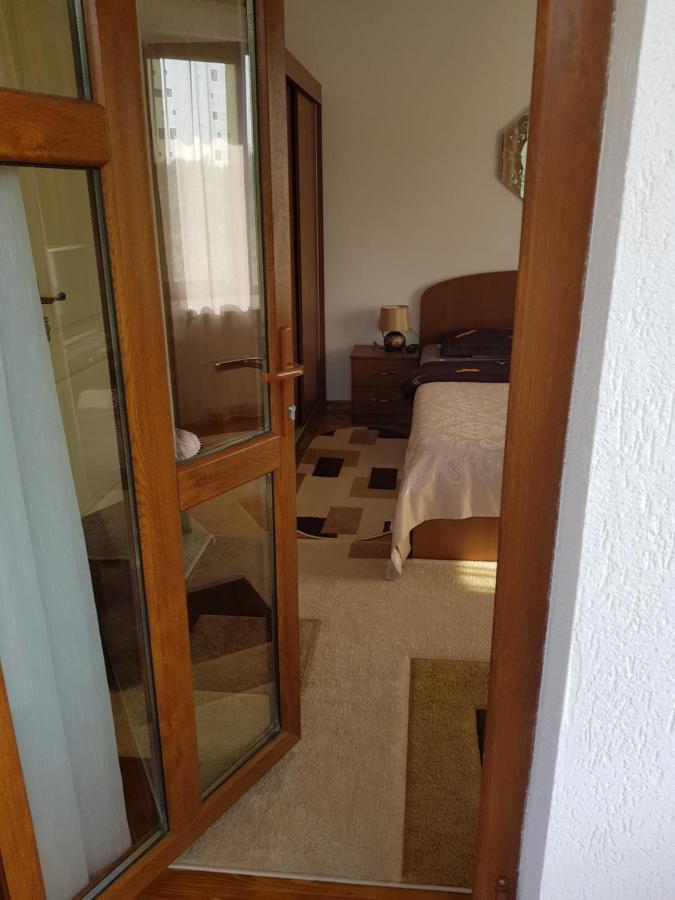 La Bunicu Villa Polovragi Eksteriør bilde